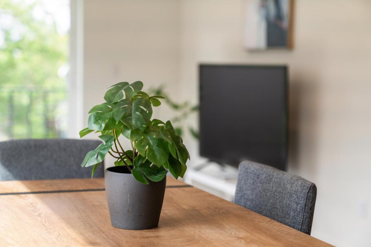 Modern Two Story Townhouse Near Light Rail Apartment Seattle Ngoại thất bức ảnh